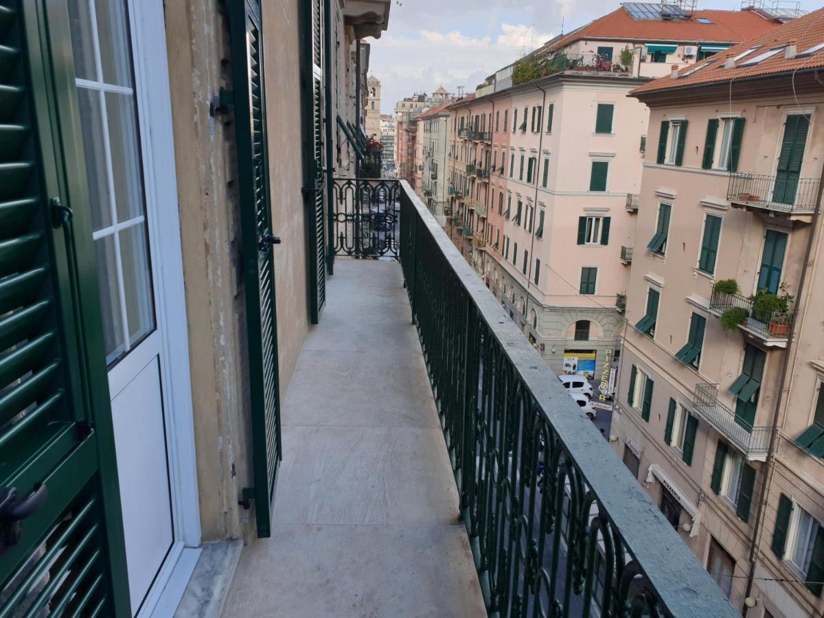 Casa Fiorella Savona Exteriör bild