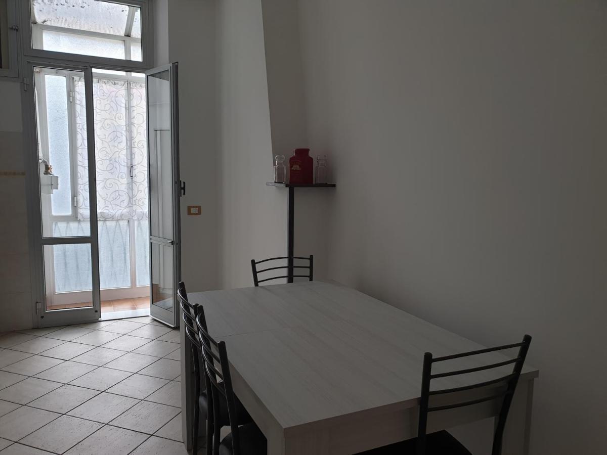 Casa Fiorella Savona Exteriör bild